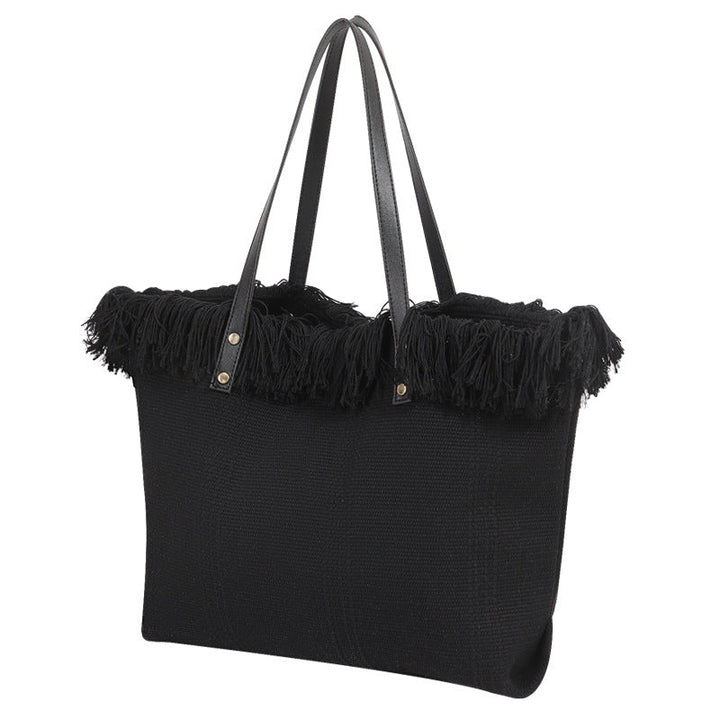 Beach bag with eye-catching fringe edge Kalsten