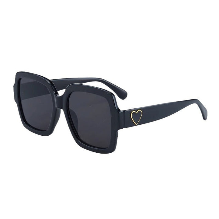 Women's fashionable sunglasses with exclusive heart detail Kalsten
