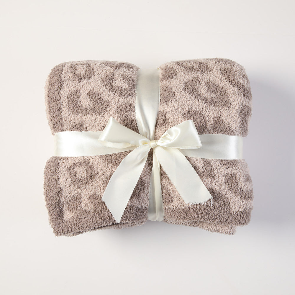Luxury Leopard Print Throw Kalsten