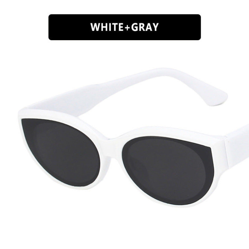 Women Cat-Eye Sunglasses with striking pattern Kalsten