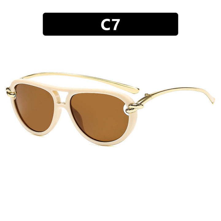 Women Retro Sunglasses with Elegant Frame and Polarized Lenses Kalsten