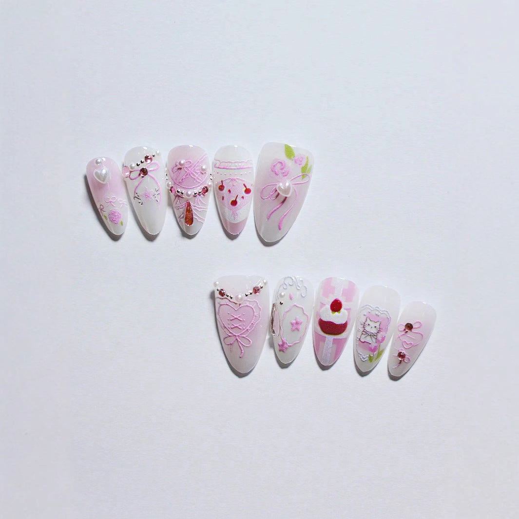 Artistic Heart-Embellished Press-On Nail Set Kalsten