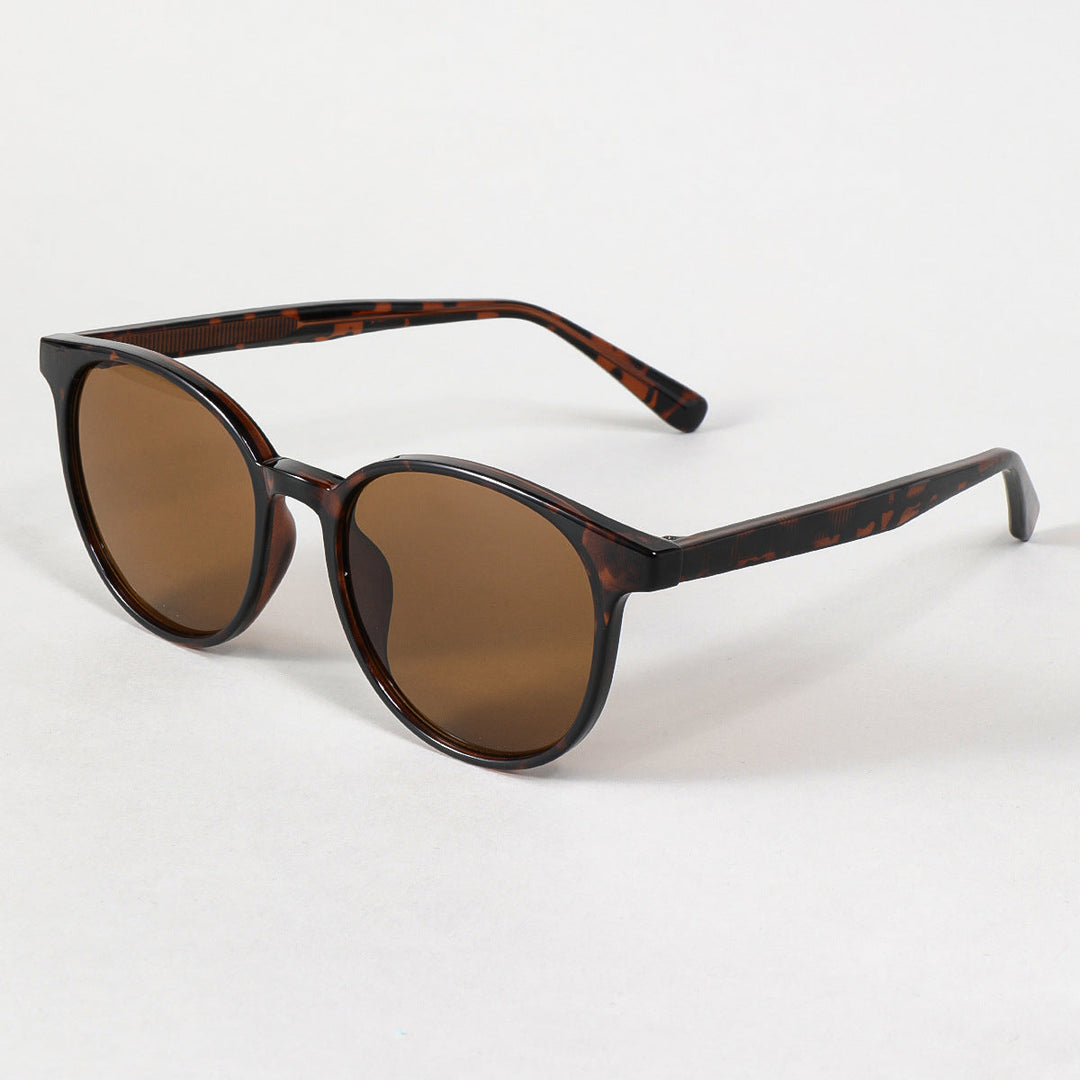 Women's fashionable sunglasses in an elegant, round design with UV protection Kalsten