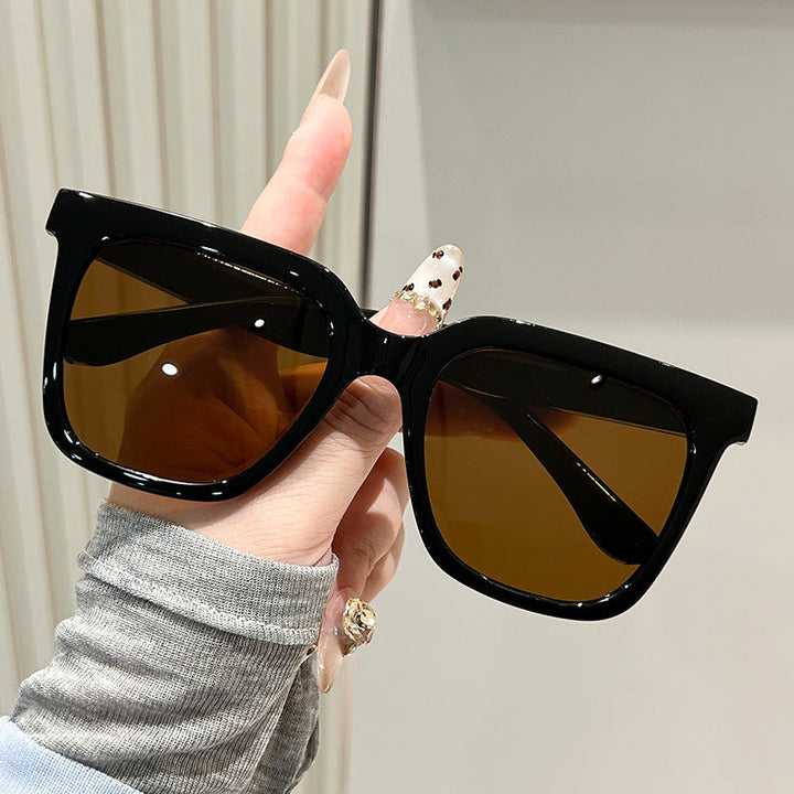 Women's oversized sunglasses with matte frame Kalsten