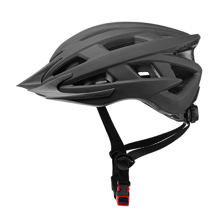 Bicycle helmet with thoughtful ventilation system Kalsten
