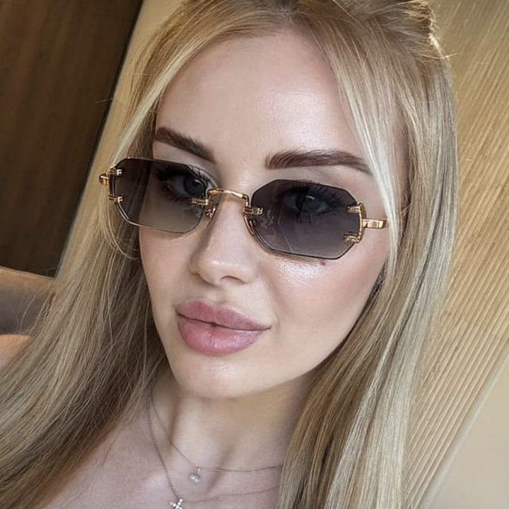 Ladies geometric sunglasses with luxurious metal frame and protective UV filter Kalsten