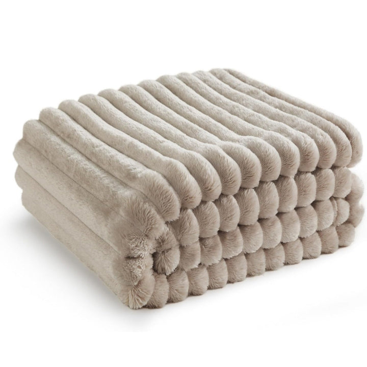 Cozy Plush Throw Blanket Kalsten