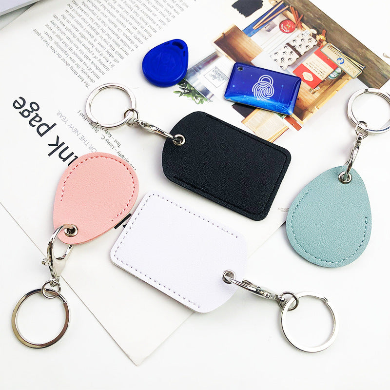 Unisex keychain in droplet-shaped design Kalsten