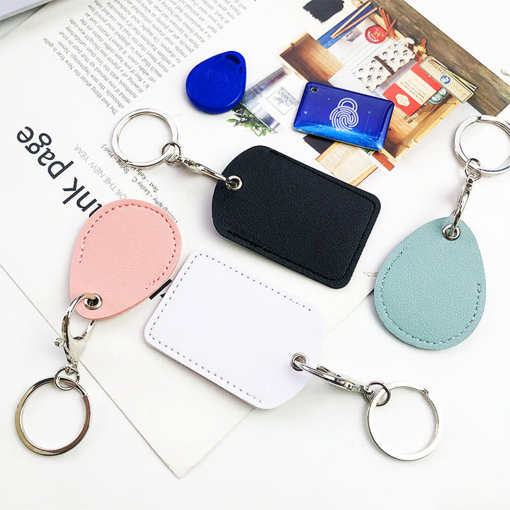 Unisex keychain in droplet-shaped design Kalsten
