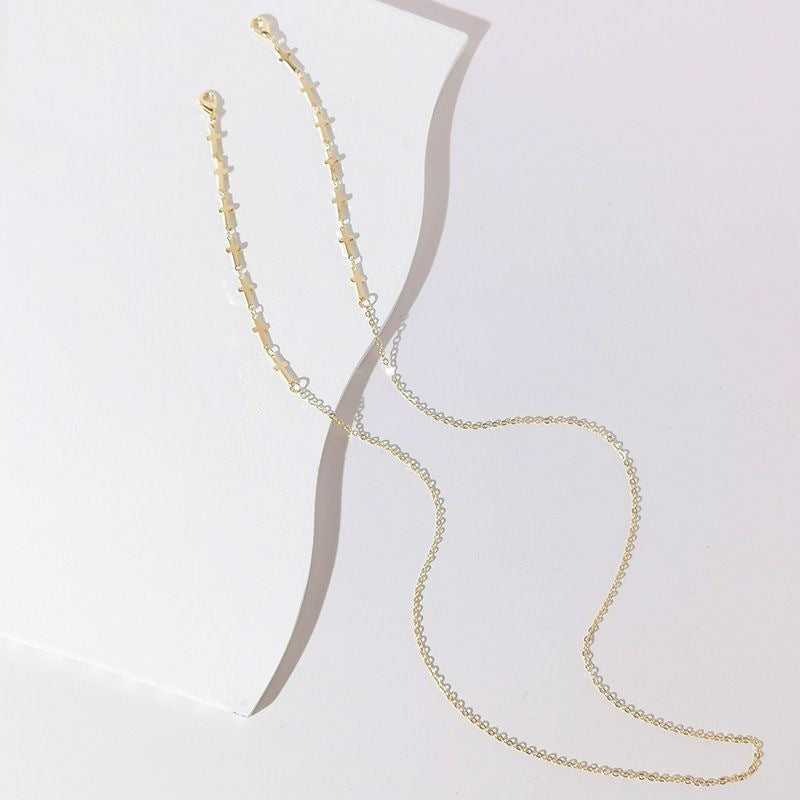 Stylish jewelry necklace with modern elements Kalsten