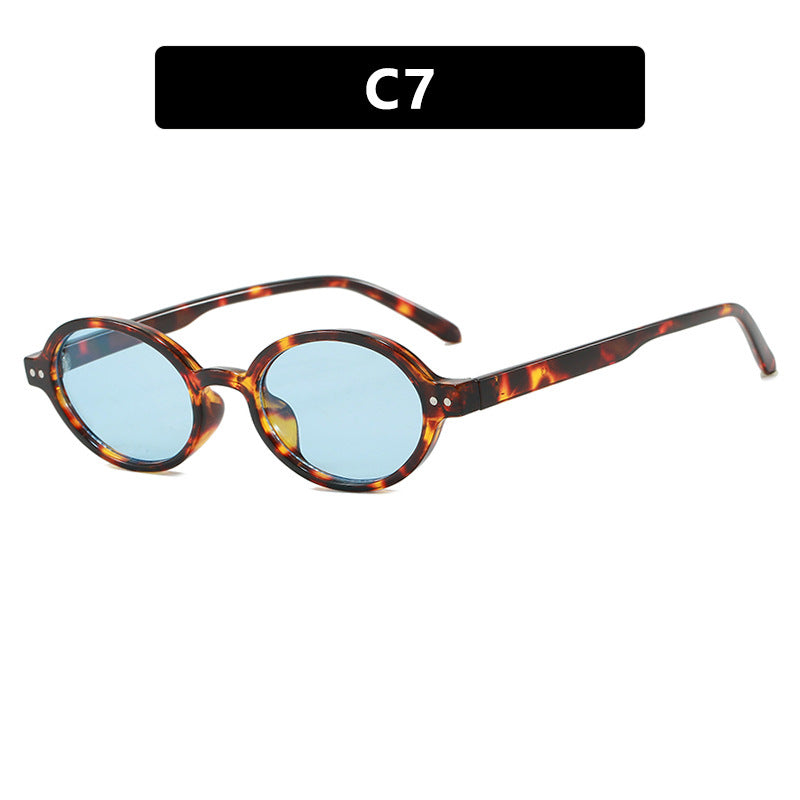 Ladies fashionable oval-shaped sunglasses with fancy frame Kalsten