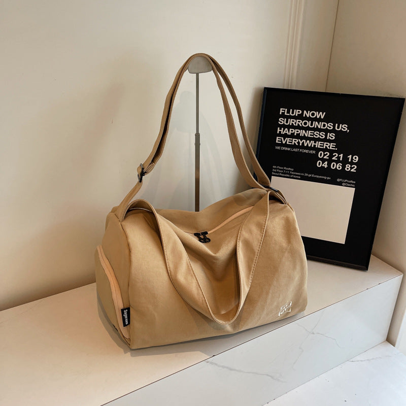Multifunctional Sports Bag with Practical Carrying Options Kalsten