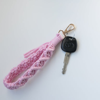 Macrame Keychain Holder Acalora