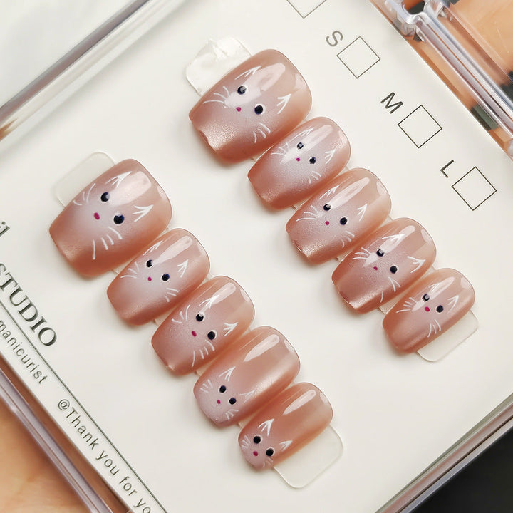 Elegant Artificial Nails In Modern Design Kalsten