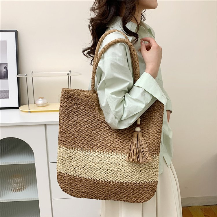 Hand-knotted Seasonal Beach Bag Kalsten
