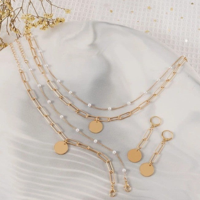 Elegant Pearl and Gold Chain Jewelry Set Kalsten