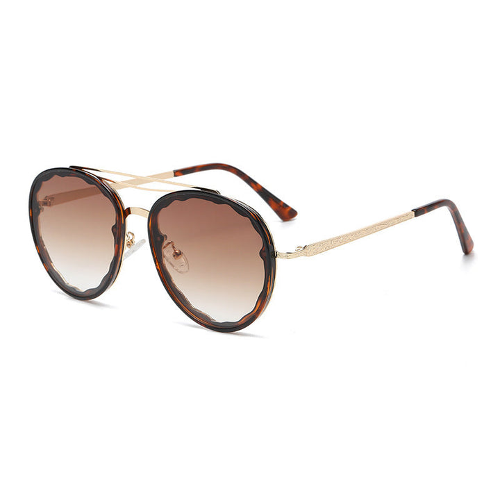 Women's modern styled sunglasses in elegant oversize style Kalsten