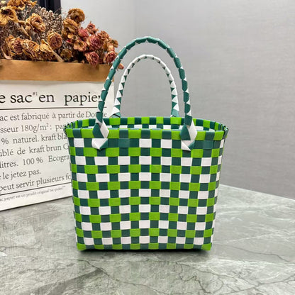 Charming and playful handbag Acalora