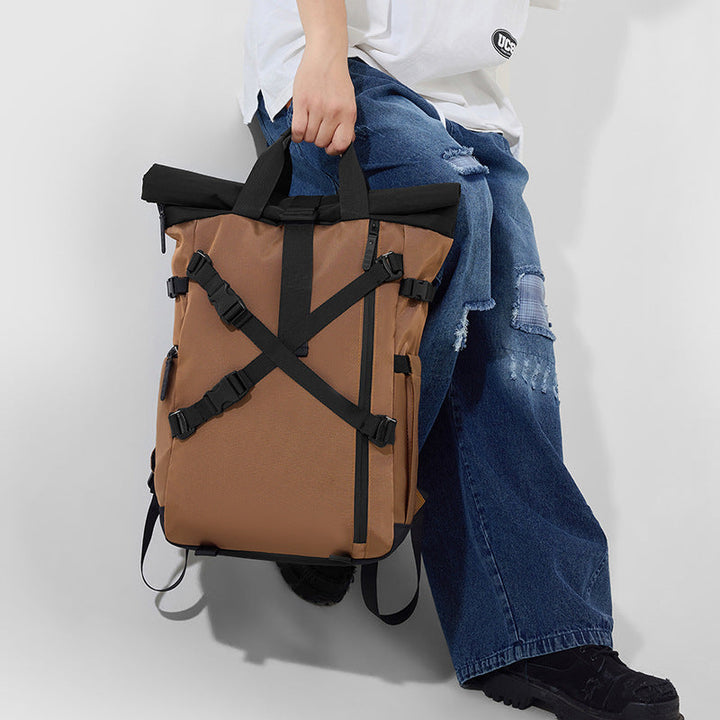 Backpack with roll closure and durable materials Kalsten