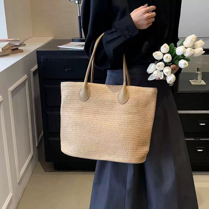 Handbag Made of Textured Natural Material Kalsten