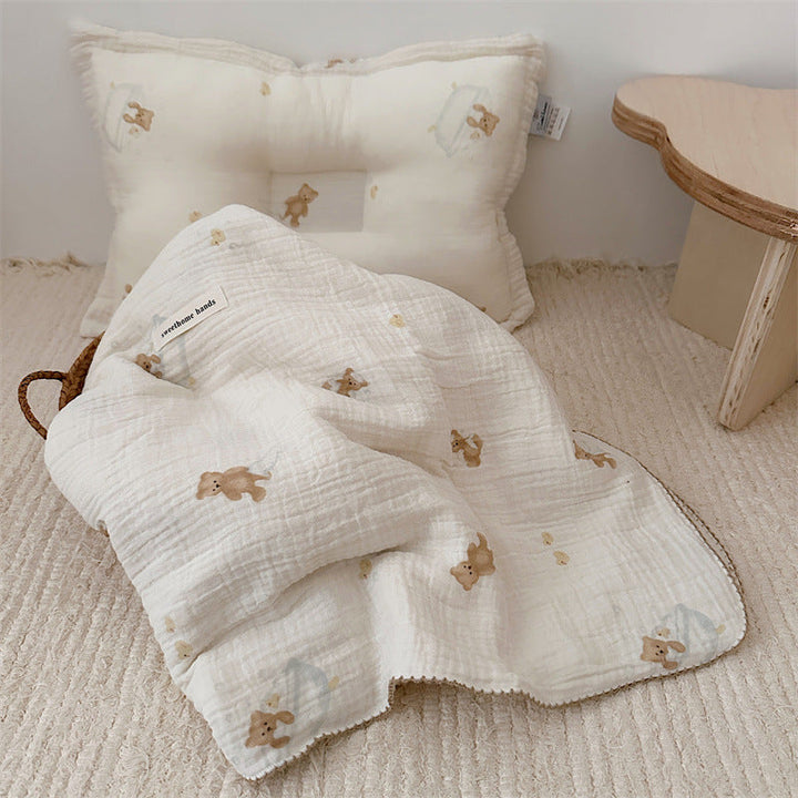 Unisex Muslin Blanket with delicate floral design and elegant ruffles Kalsten