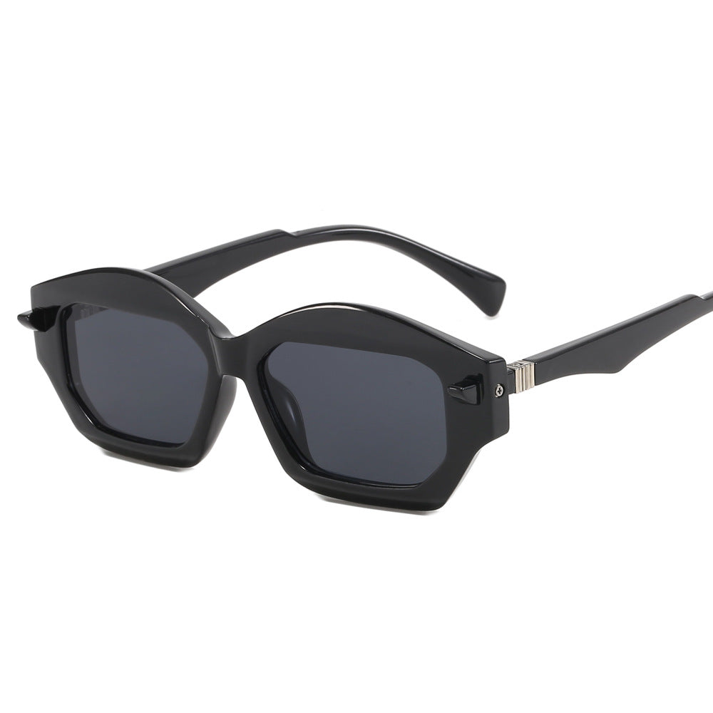 Women's Modernist Sunglasses with Eye-Catching Frame Kalsten