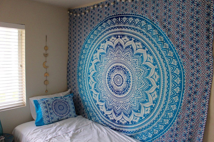 Women's Mandala Wall Design Kalsten