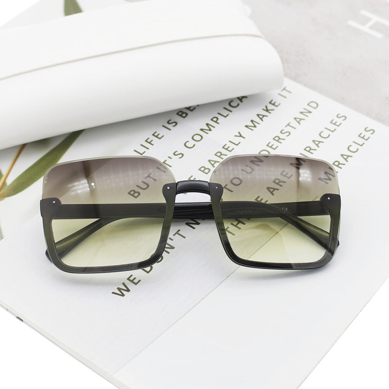 Women’s square sunglasses with extravagant leopard pattern Kalsten