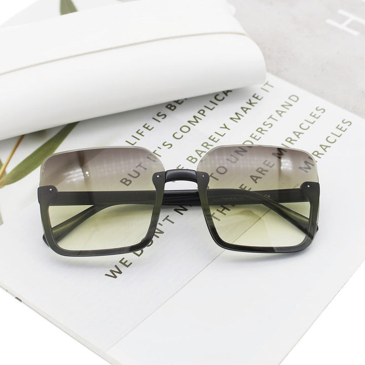 Women’s square sunglasses with extravagant leopard pattern Kalsten