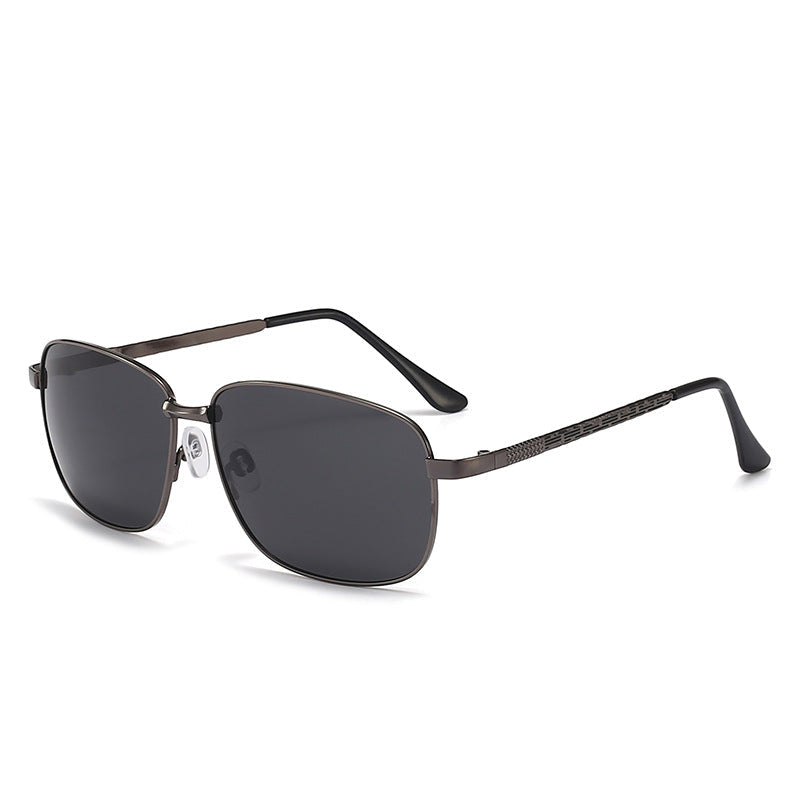 Men's stylish and modern sunglasses with sturdy frame Kalsten