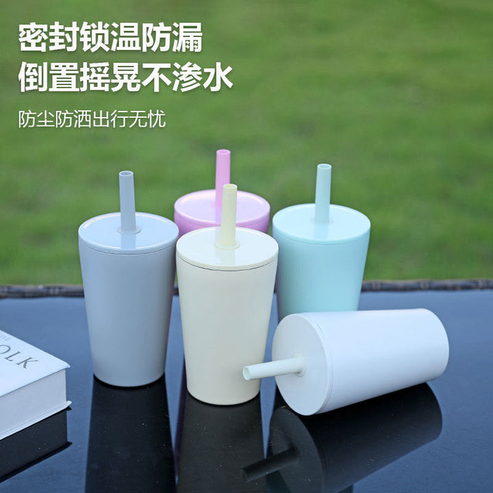 Unisex stylish to-go drinking cup with integrated straw Kalsten