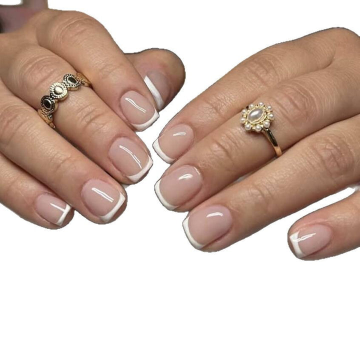 Artificial Nail Art with Elegant French Tip Kalsten