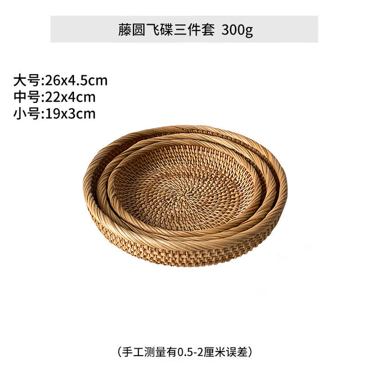 Ladies chic round basket made of natural willow material Kalsten