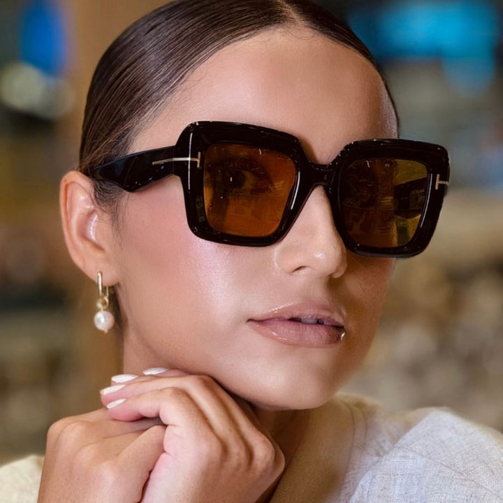 Women's square sunglasses with comfortable plastic frame and UV protection Kalsten