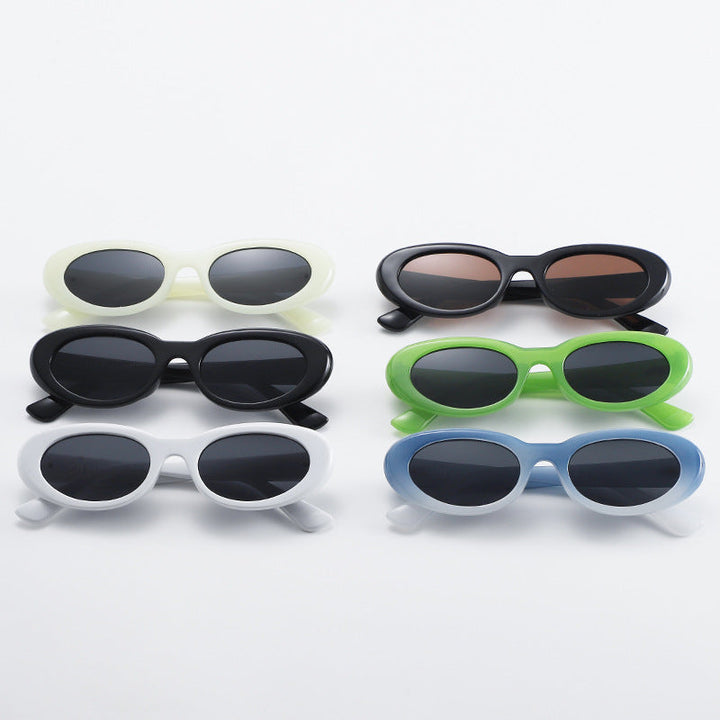 Ladies fashionable Cat-Eye glasses with trendy thick frame Kalsten