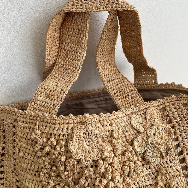 Handmade straw bag with floral details Kalsten