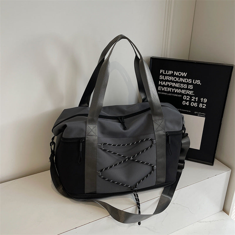 Sporty leisure duffel bag with practical compartments Kalsten