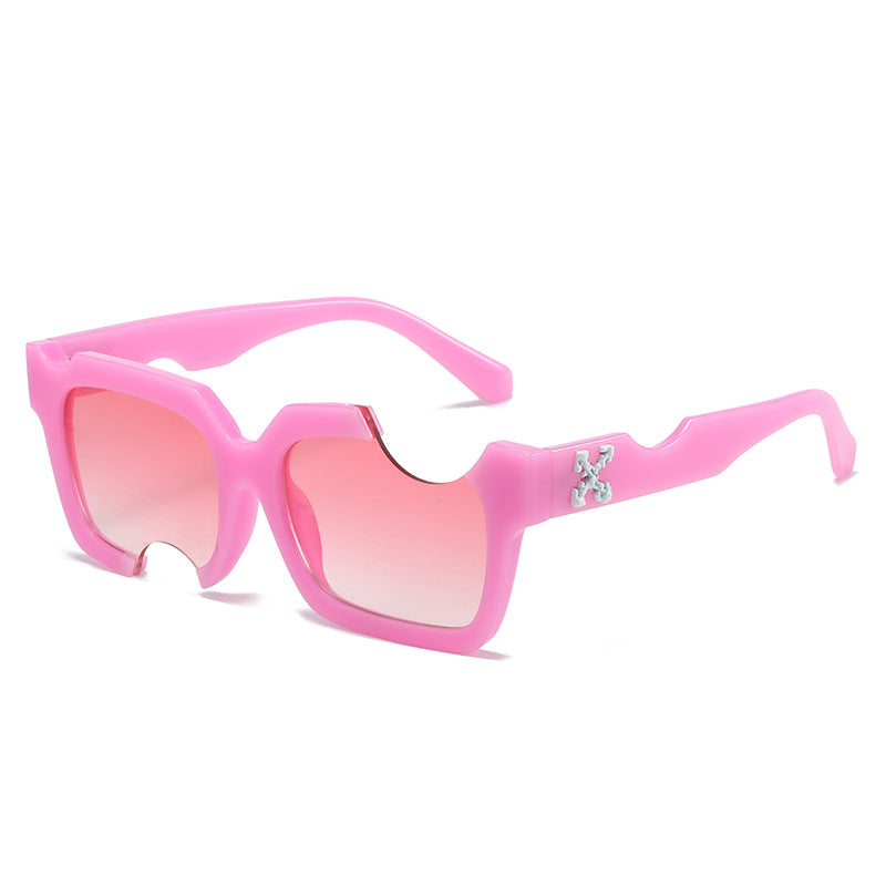 Women's modern, geometric sunglasses with exceptional frame Kalsten