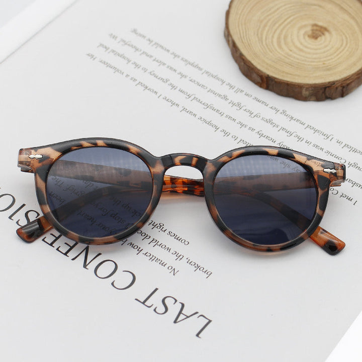 Ladies' Round Sunglasses with Elegant Design Kalsten