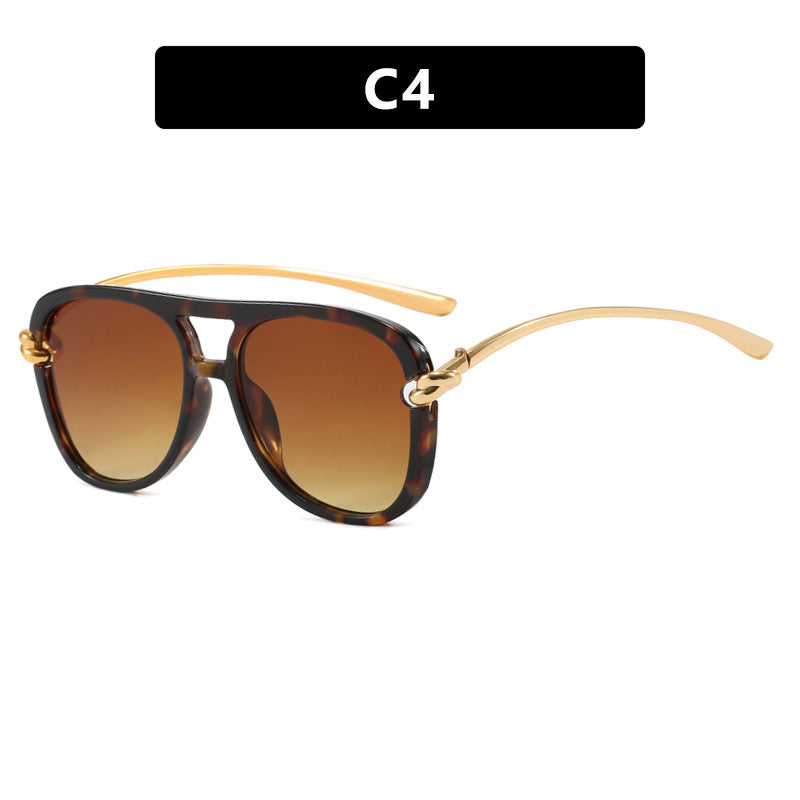 Women's sporty sunglasses with wide plastic frame and UV protection Kalsten
