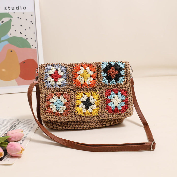Fashionable shoulder bag with colorful crochet pattern Kalsten