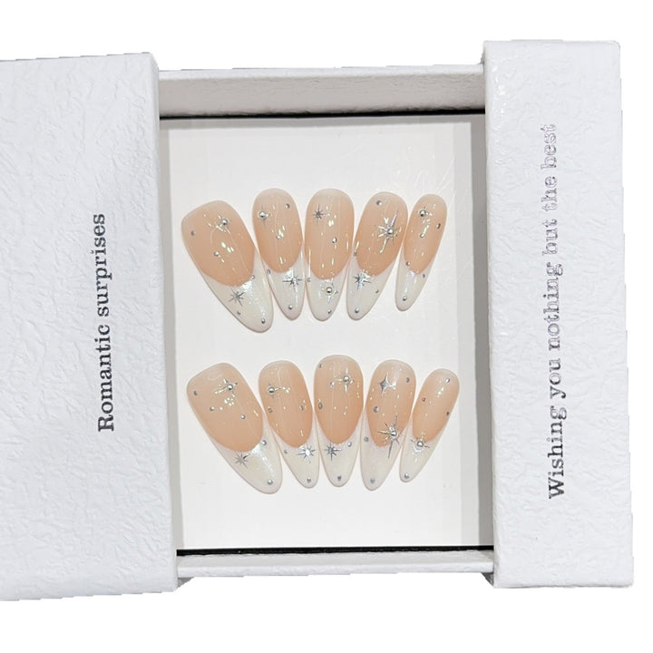 Glamorous artificial nails with romantic star pattern Kalsten