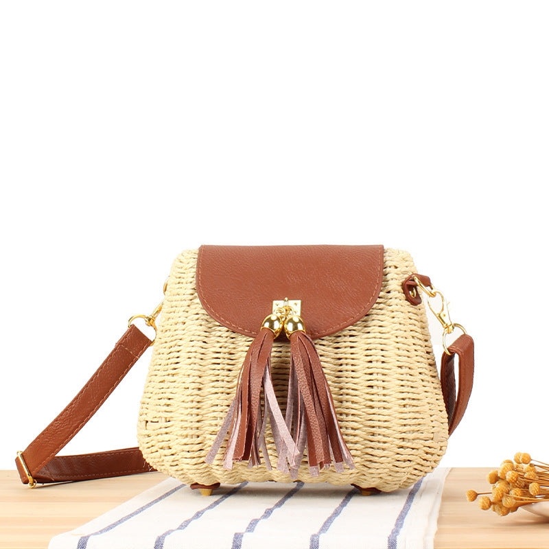 Shoulder bag with decorative fringes Kalsten