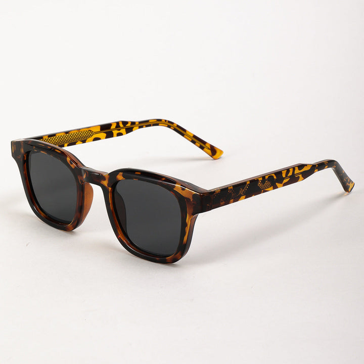 Women's sunglasses in a striking minimalist style Kalsten