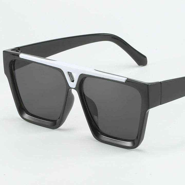 Ladies fashionable oversized sunglasses with stylish golden accent Kalsten