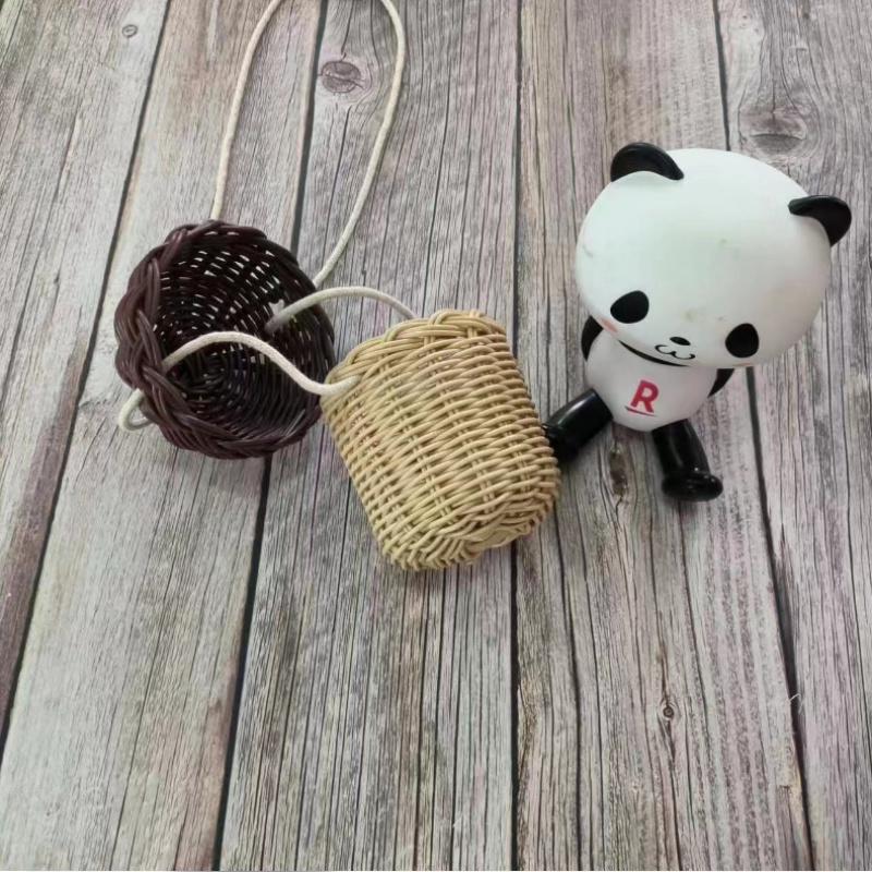 Charming Acorn-Shaped Woven Storage Hanging Basket Kalsten