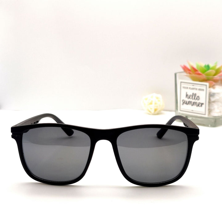 Men's stylish sunglasses with a sleek frame and polarized lenses Kalsten