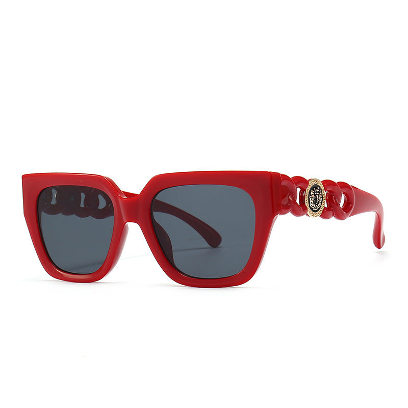 Women's oversized sunglasses with luxurious chain accents Kalsten