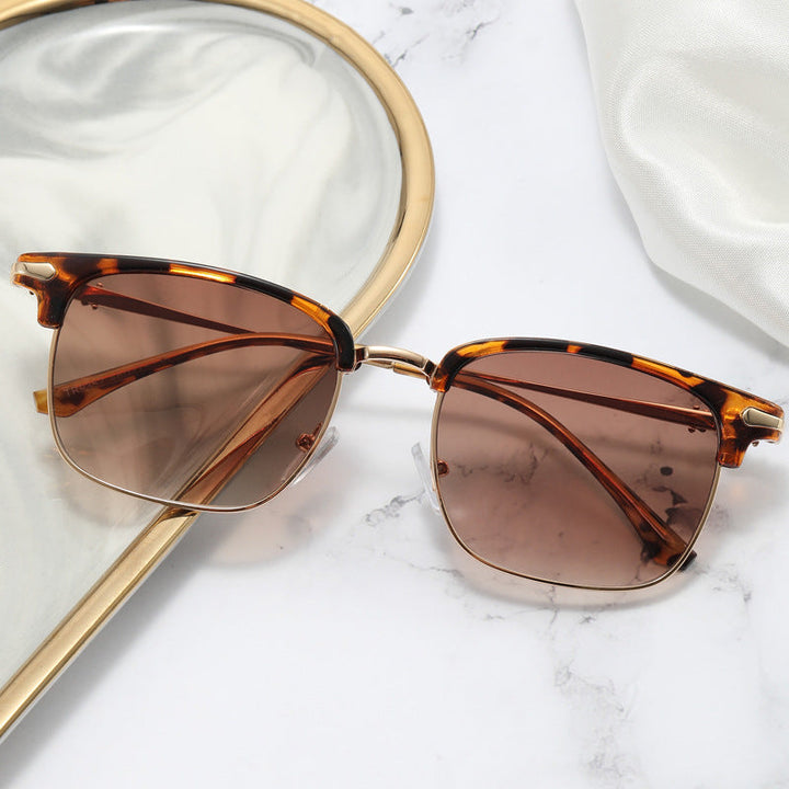 Ladies fashionable glasses in elegant and filigree design Kalsten