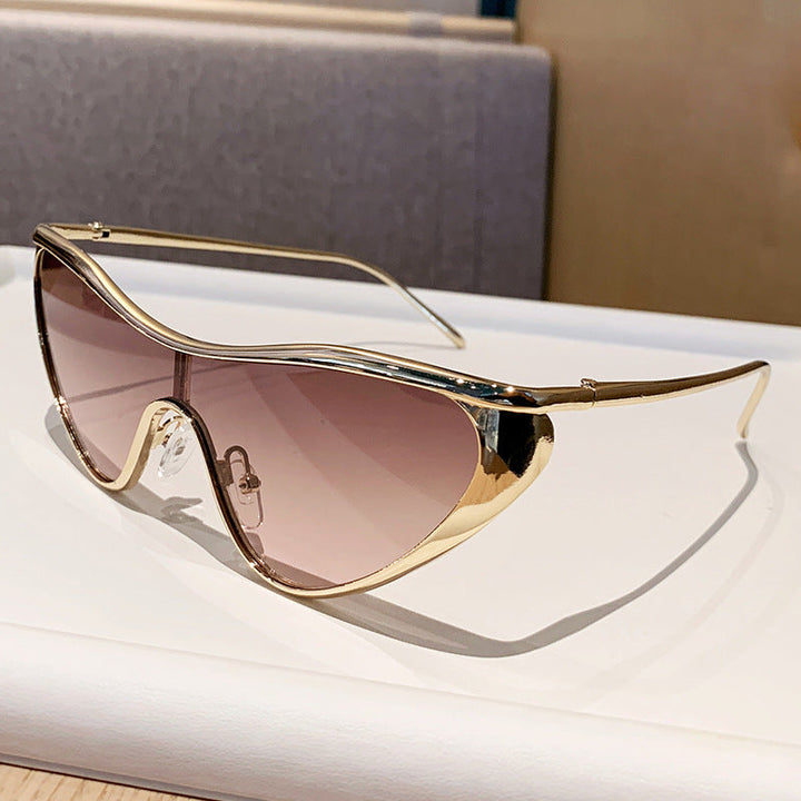 Women's futuristic oversized sunglasses with striking design Kalsten
